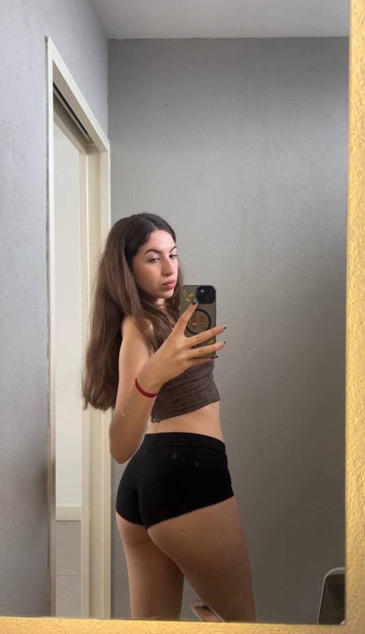 Amber in her underwear in Montreal