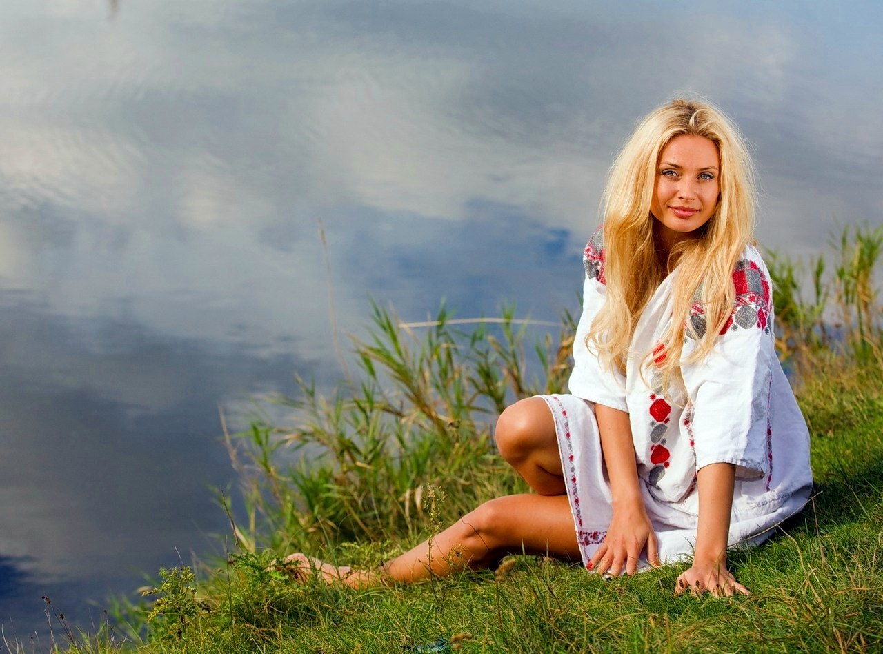 Sexy girl Slavic girls in Montreal